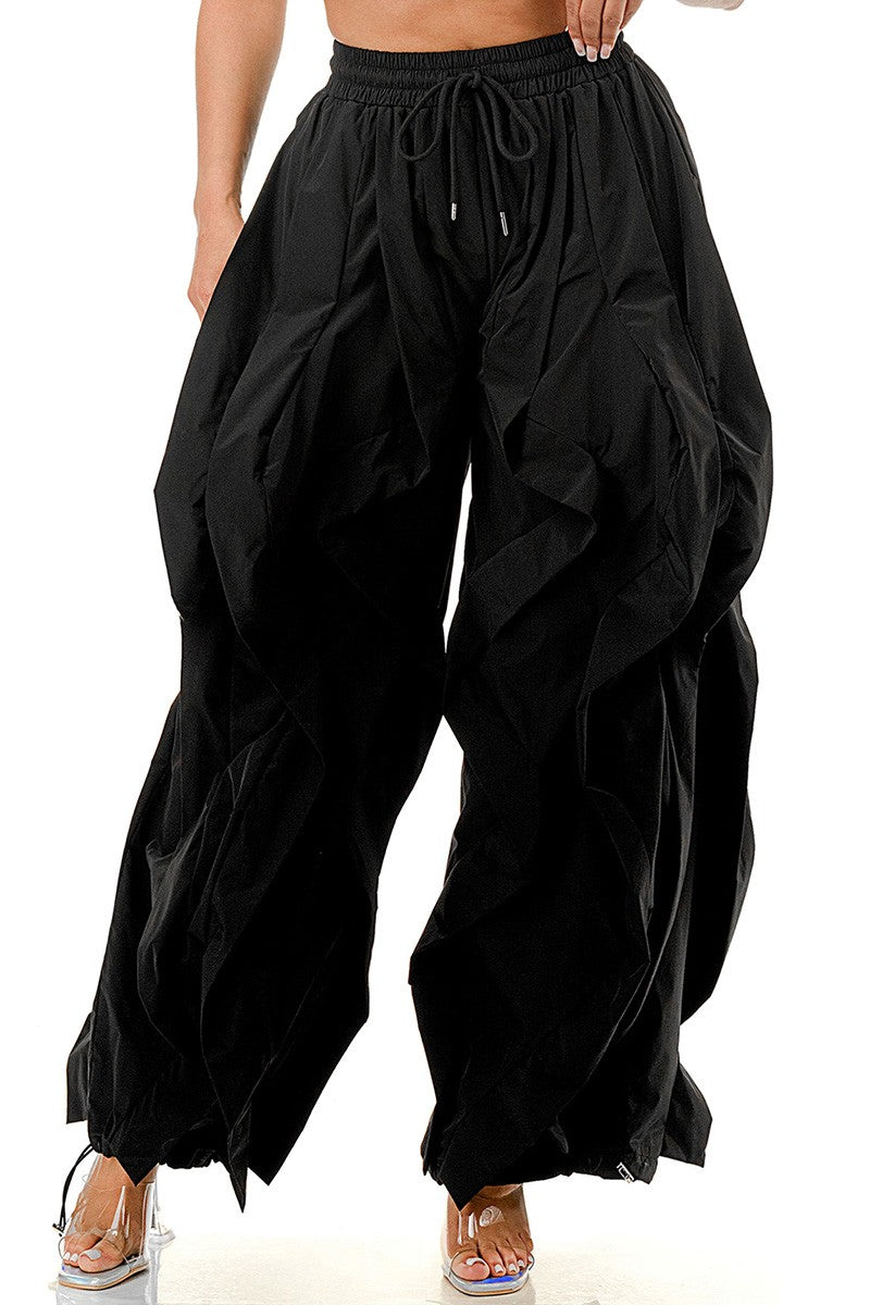 OVERSIZED RUFFLE JOGGERS