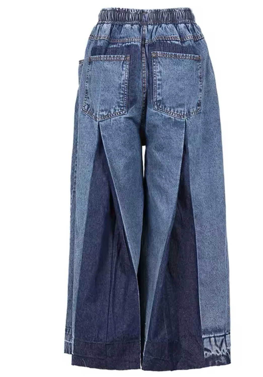 PLEATED WIDE LEG JEANS